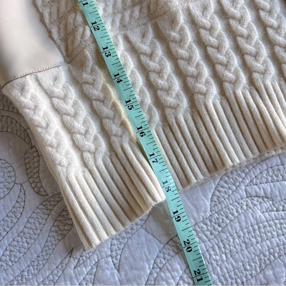 Central Park West - Pierce Vegan Sweater (Pullover) in Ivory